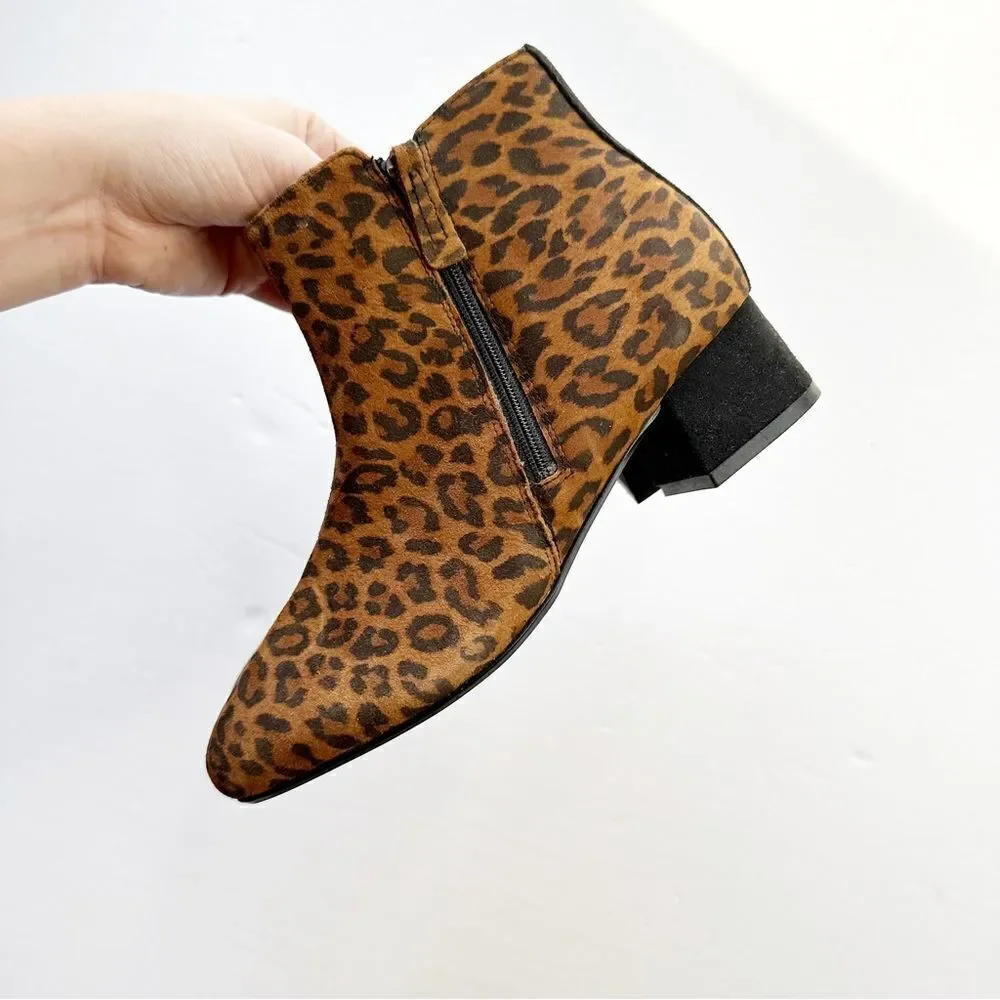 Clarks Marilyn Beth Leopard Print Ankle Boots Suede Leather Tan Brown Size 6